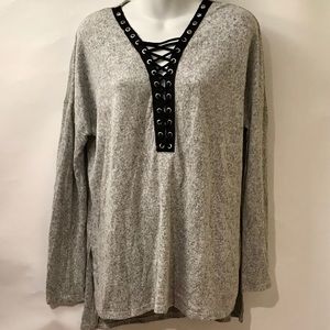 Active USA Gray Long Sleeve Sweatshirt